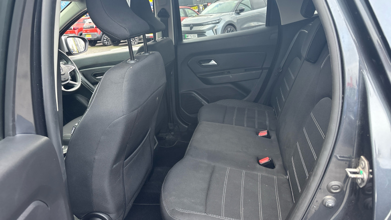 Dacia Duster 1.0 TCe 100 Prestige 5dr Bi Fuel Estate